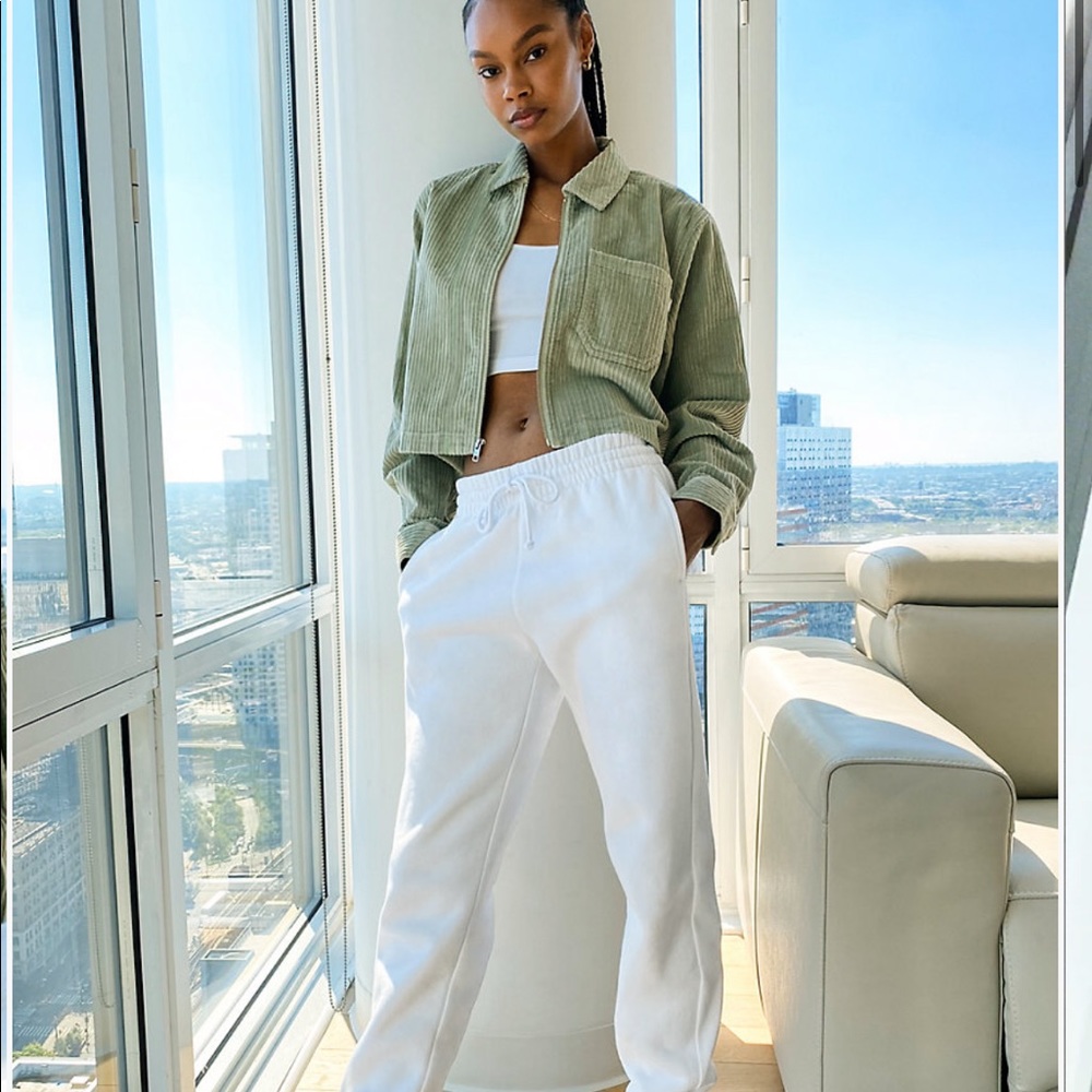 LOOKING FOR / WANTED: Aritzia Dixon Jacket - S / M
